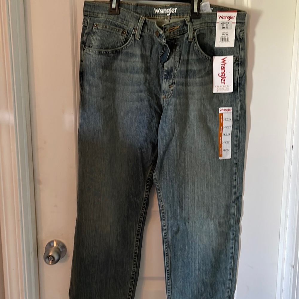 Mens 34x32 relaxed jeans